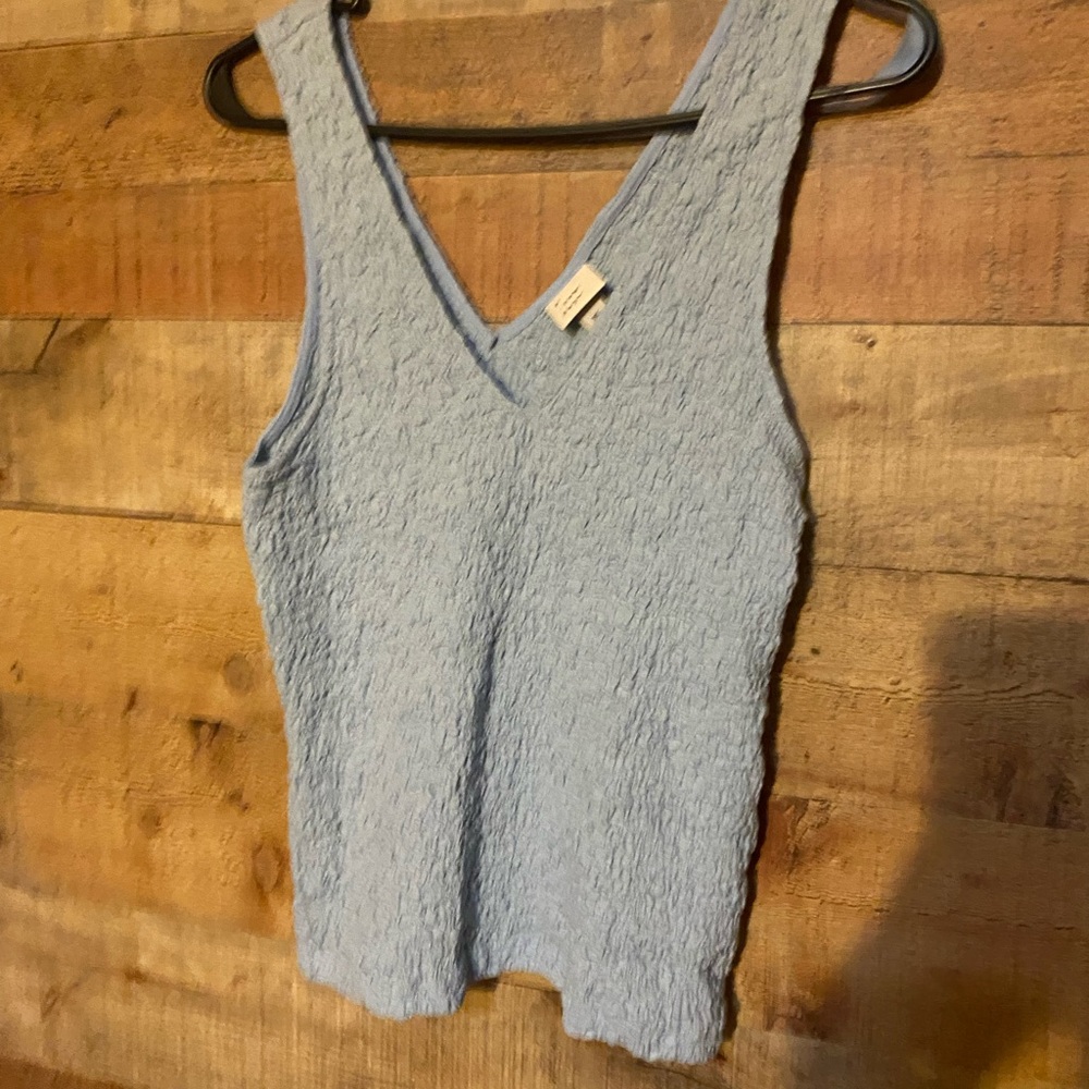 Light Blue Sleeveless Top size medium - Picture 2 of 6